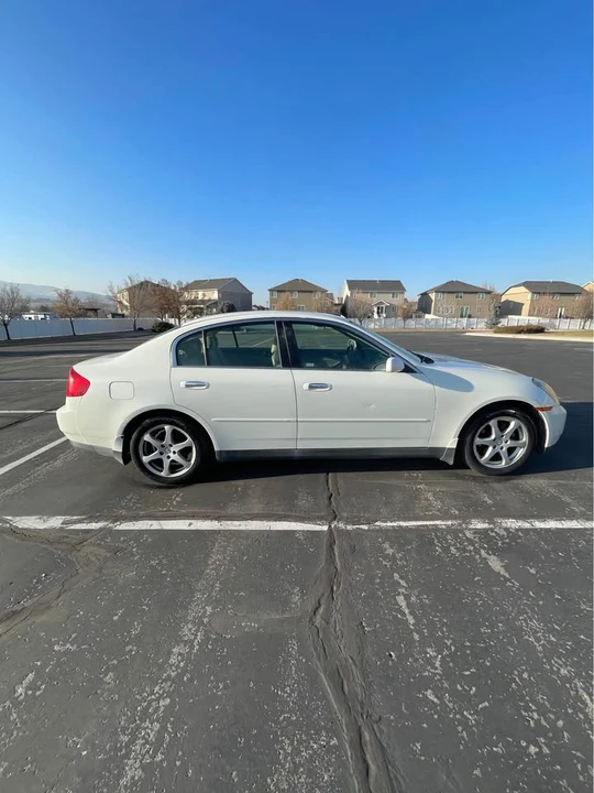 2004 Infiniti G35 3rd Gen - Image 4 of 10