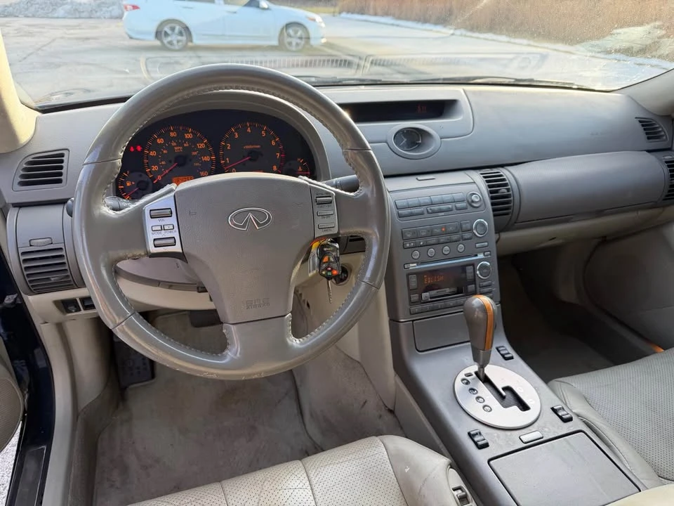 2004 Infiniti G35 3rd Gen - Image 17 of 18
