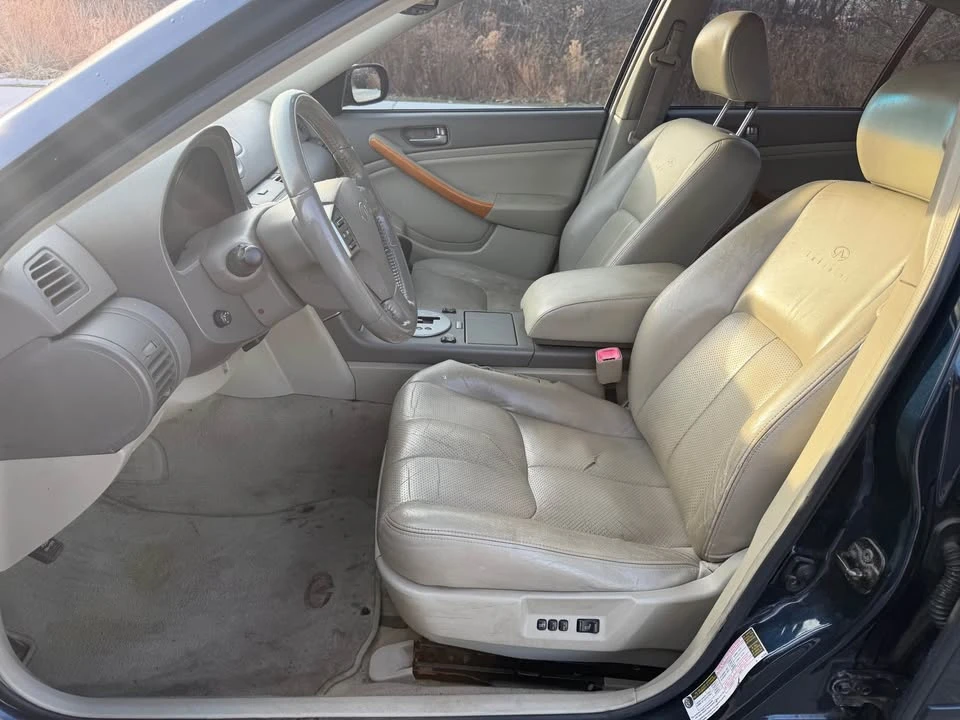 2004 Infiniti G35 3rd Gen - Image 12 of 18