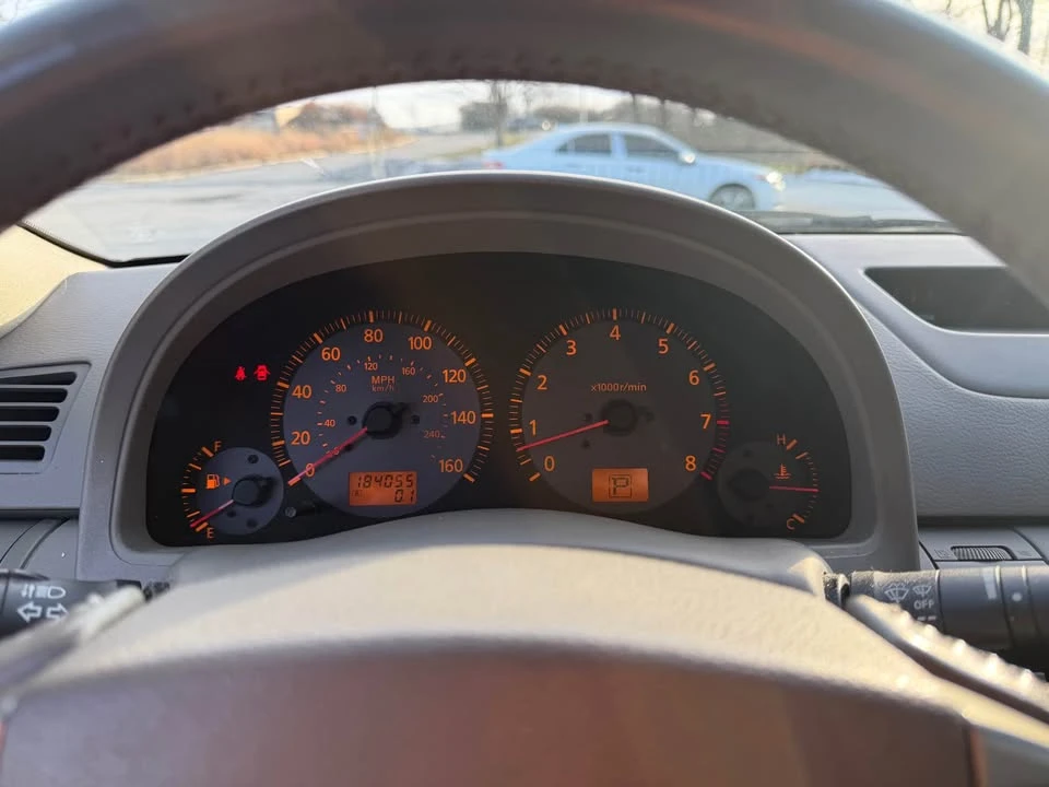 2004 Infiniti G35 3rd Gen - Image 16 of 18