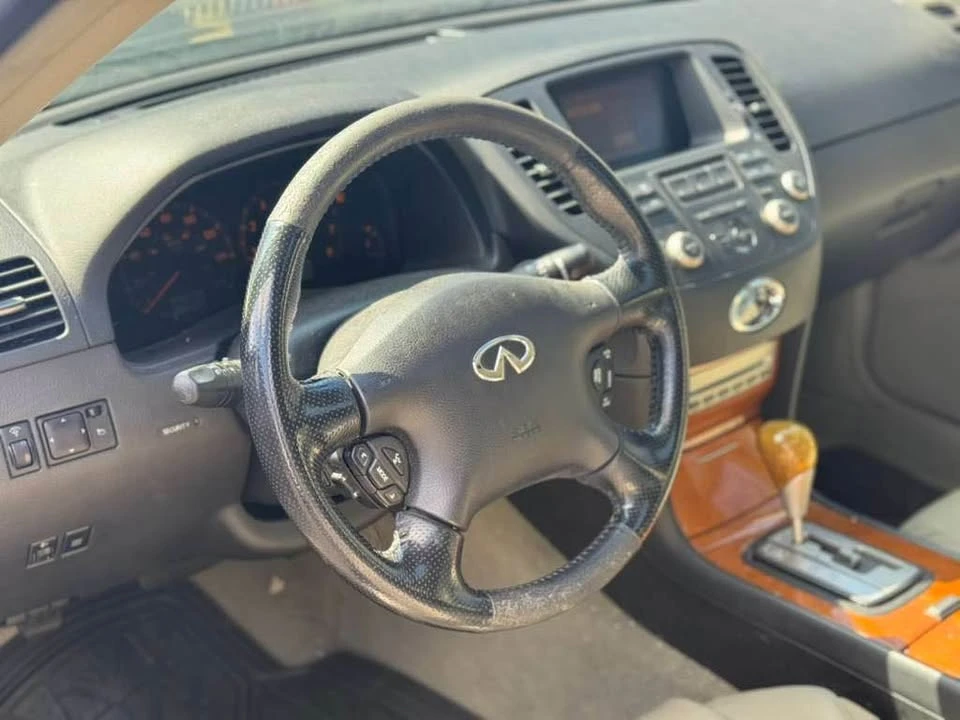 2004 Infiniti M 2nd Gen - Image 4 of 9