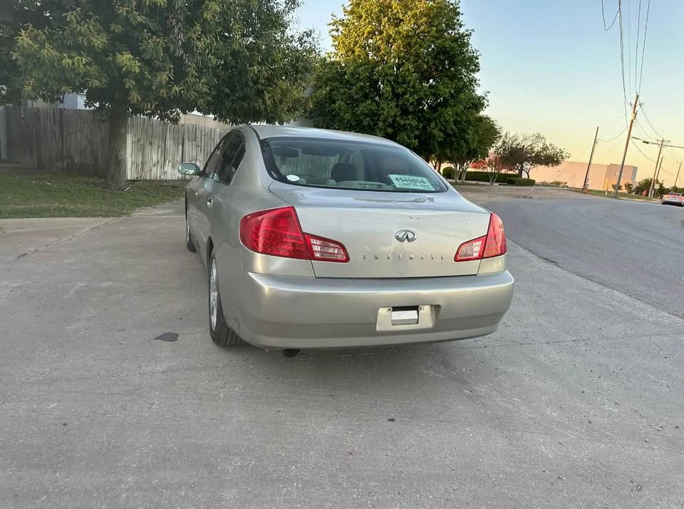 2004 Infiniti Q50 - Image 8 of 9