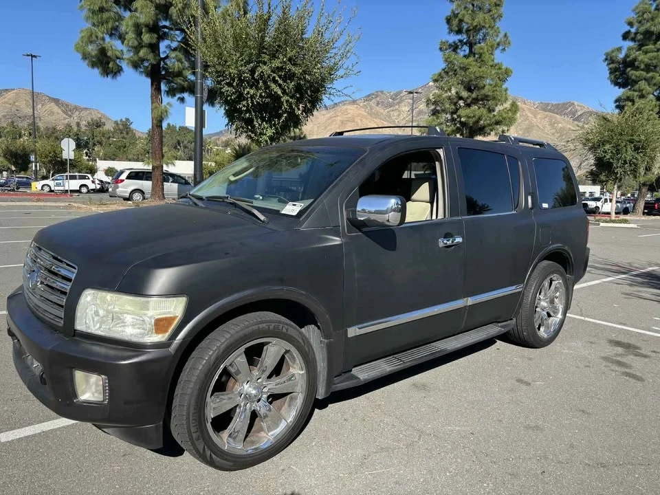 2004 Infiniti QX80 - Image 2 of 13