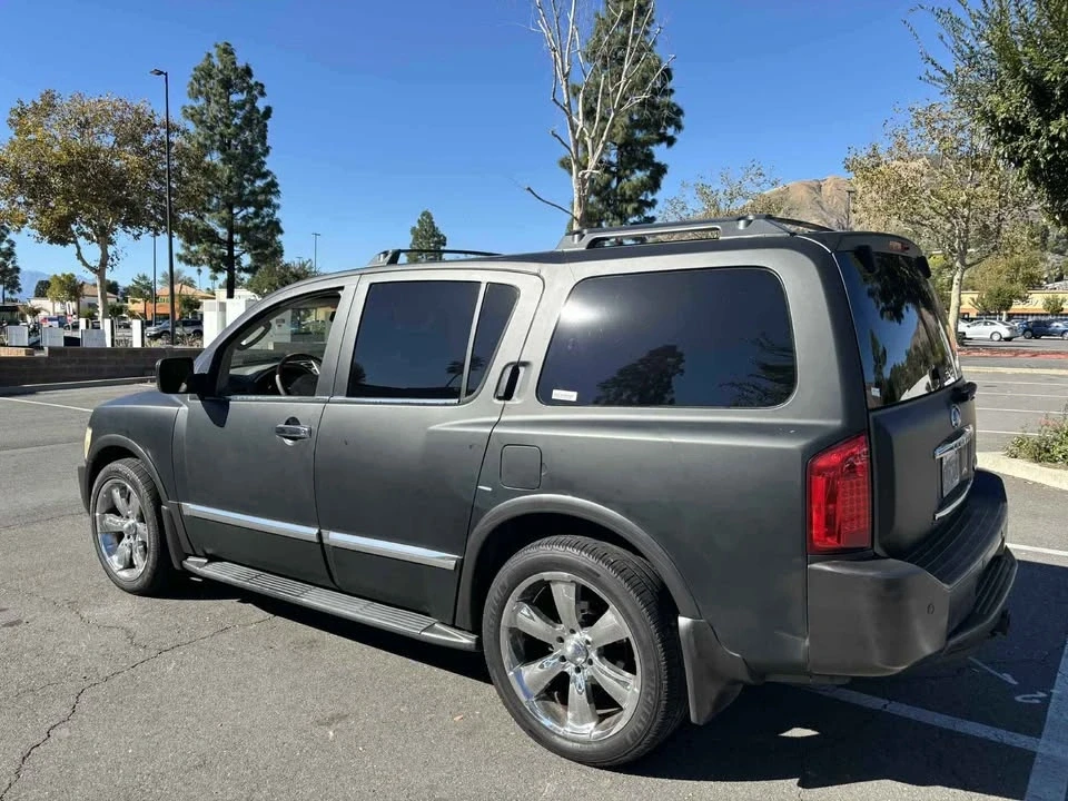 2004 Infiniti QX80 - Image 7 of 13