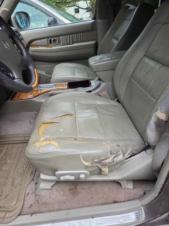 2004 Infiniti QX4 - Image 8 of 12