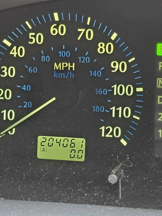 2004 Infiniti QX4 - Image 12 of 12