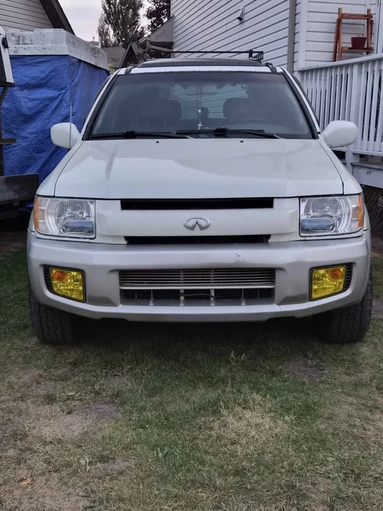 2004 Infiniti QX4 - Image 11 of 15