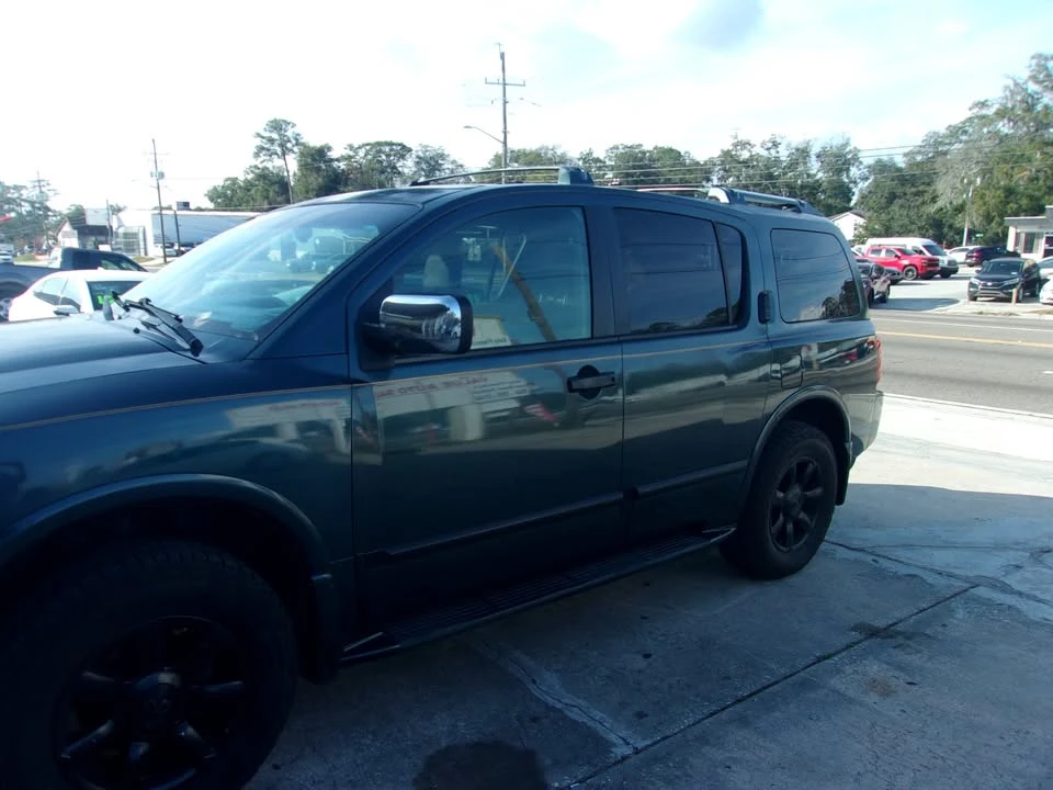 2004 Infiniti QX80 - Image 3 of 19