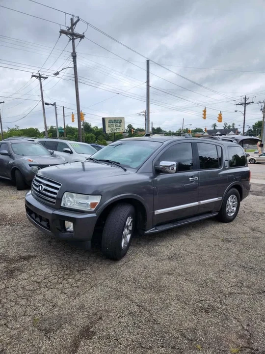 2004 Infiniti QX80 - Image 2 of 11