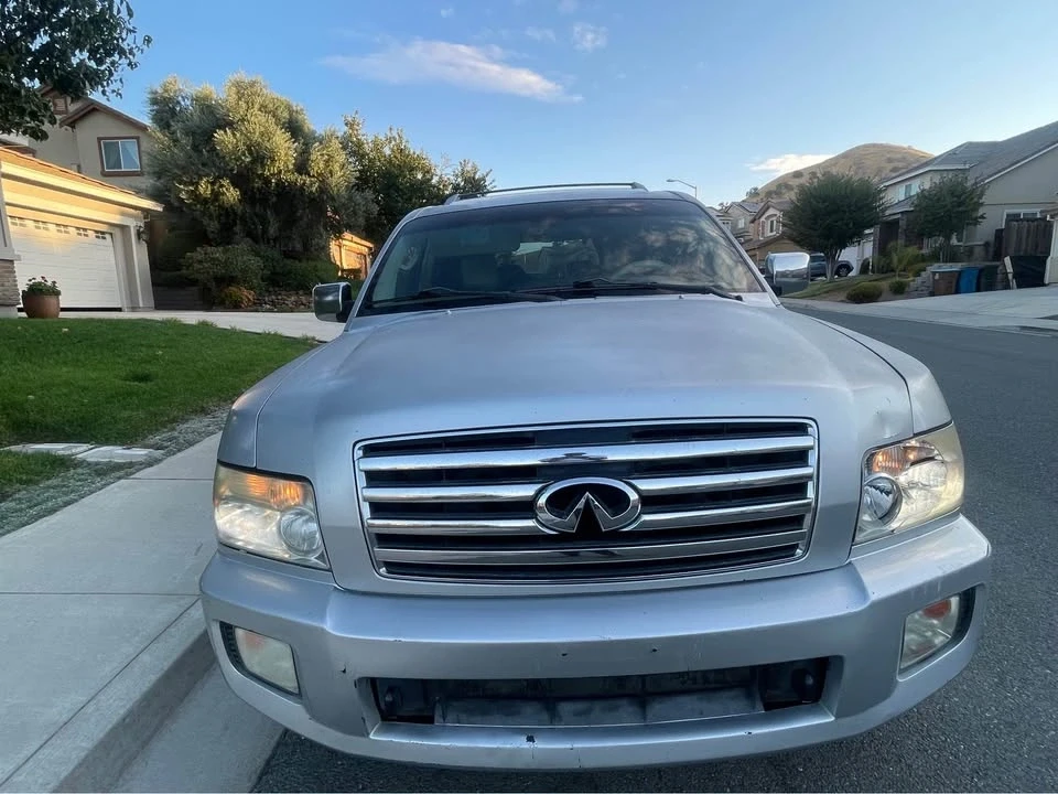 2004 Infiniti QX80 - Image 7 of 14