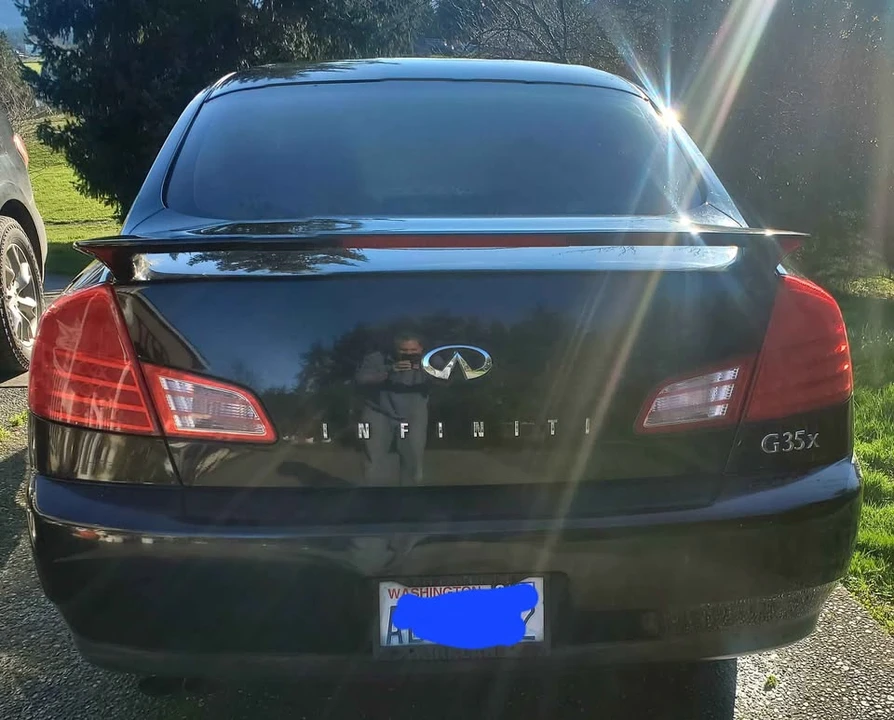2004 Infiniti G35 3rd Gen - Image 3 of 10