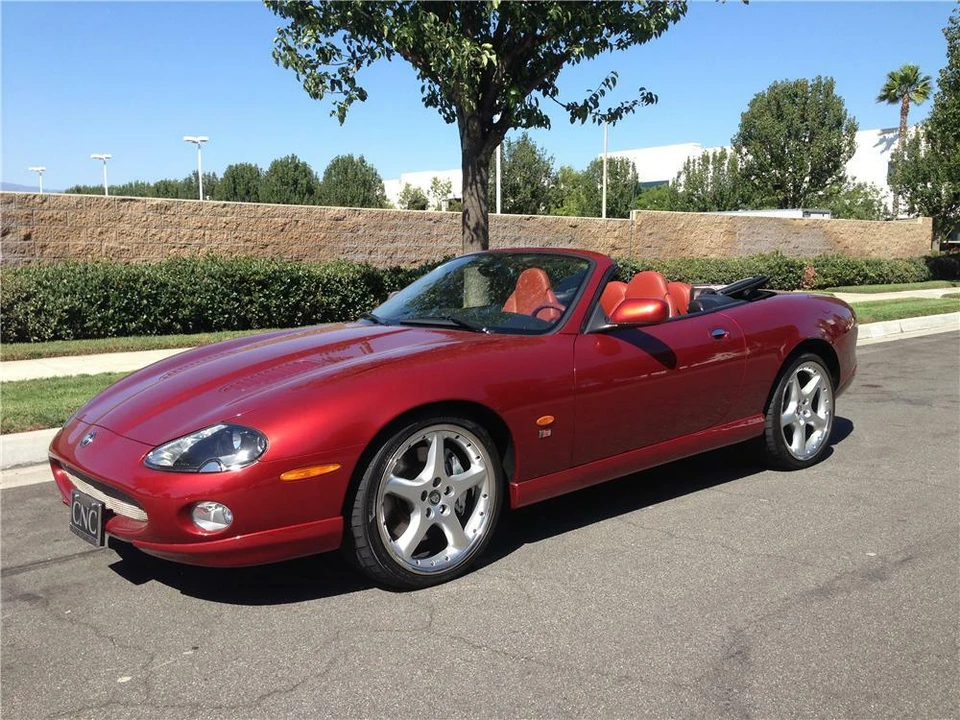 2004 Jaguar X100 XKR - Image 2 of 5