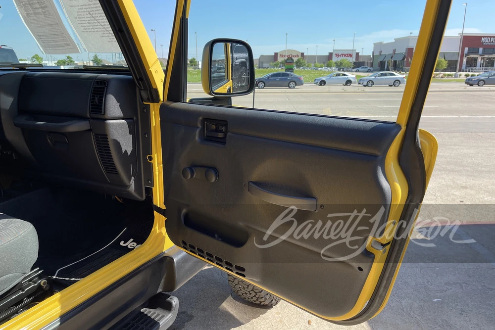 2004 Jeep TJ Wrangler - Image 10 of 30