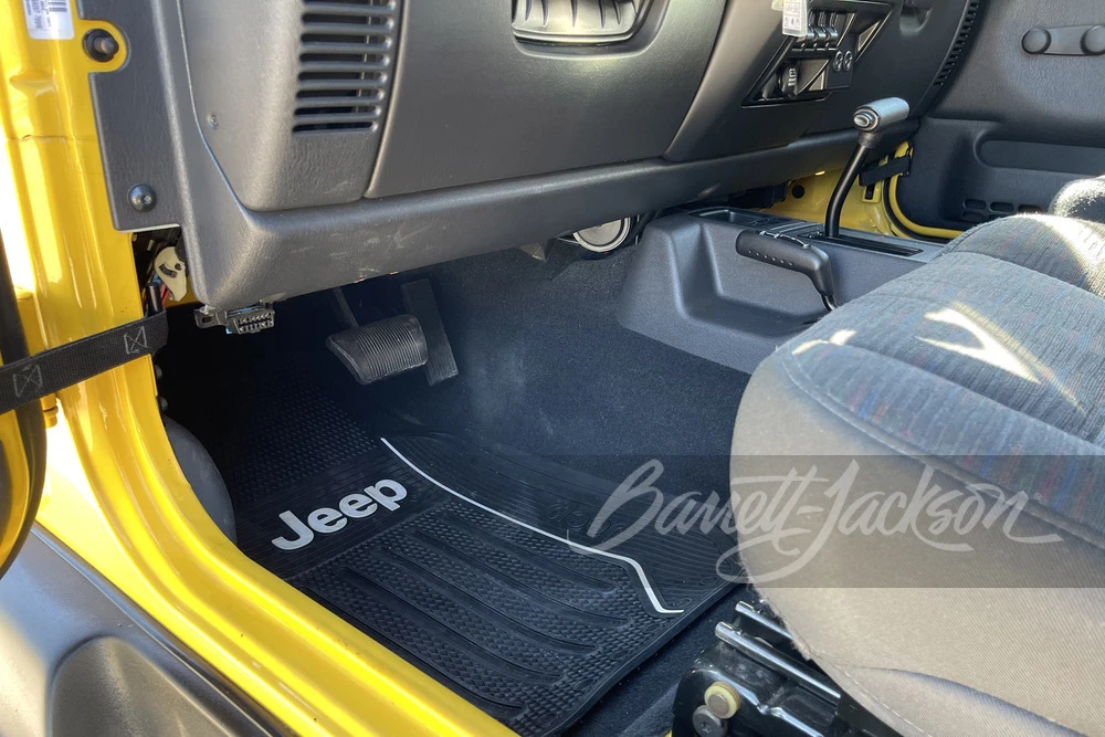 2004 Jeep TJ Wrangler - Image 26 of 30