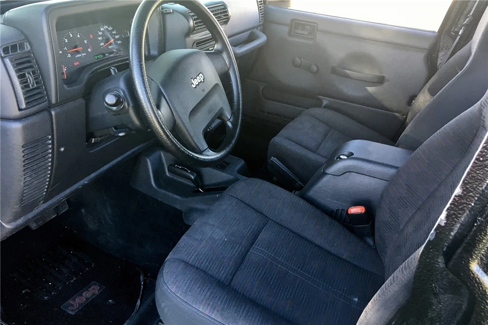 2004 Jeep TJ Wrangler - Image 4 of 5