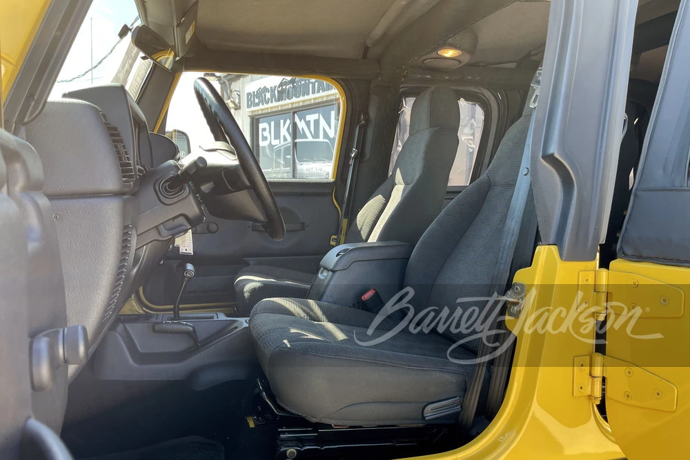 2004 Jeep TJ Wrangler - Image 9 of 30