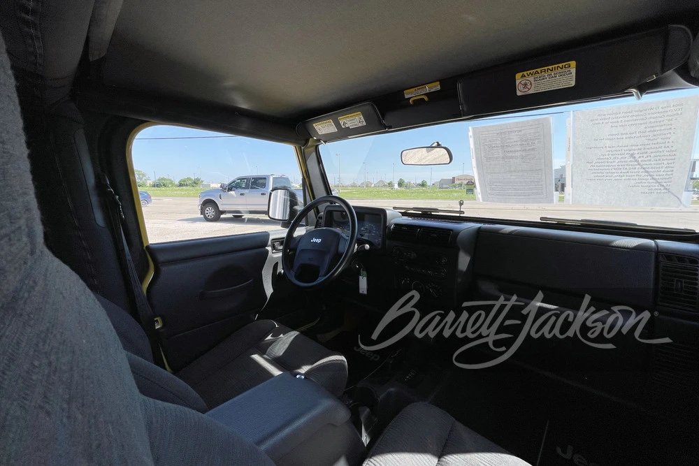 2004 Jeep TJ Wrangler - Image 24 of 30