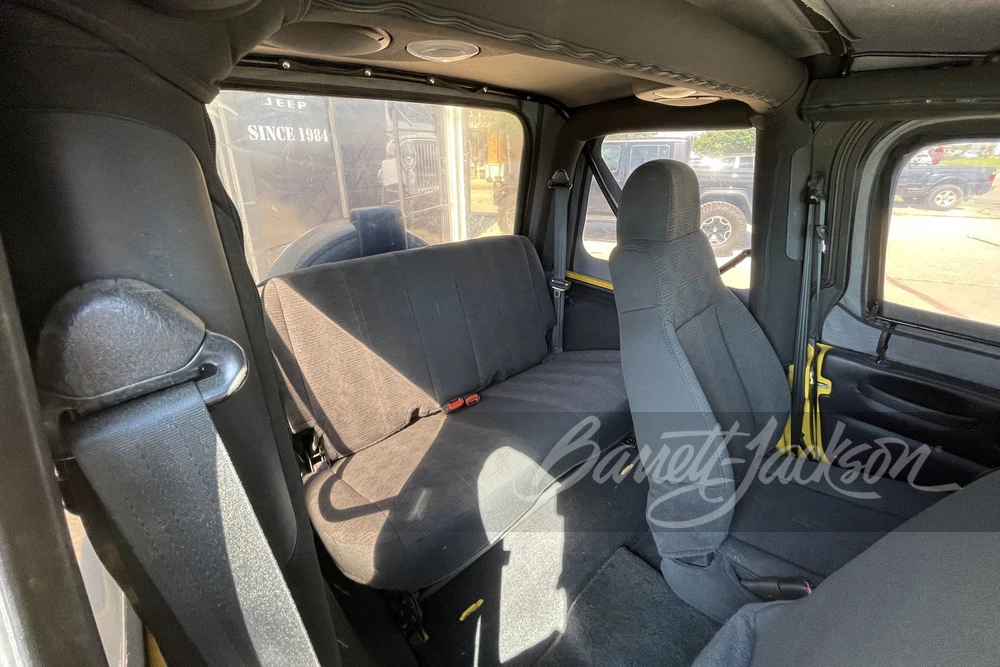 2004 Jeep TJ Wrangler - Image 28 of 30