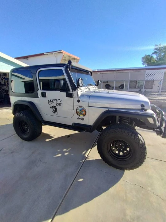 2004 Jeep TJ Wrangler - Image 2 of 12