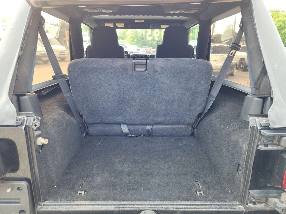 2004 Jeep TJ Wrangler - Image 15 of 21