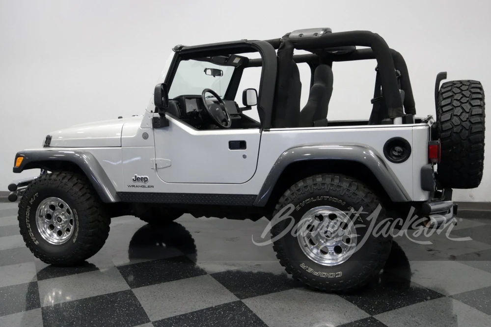 2004 Jeep TJ Wrangler - Image 8 of 9