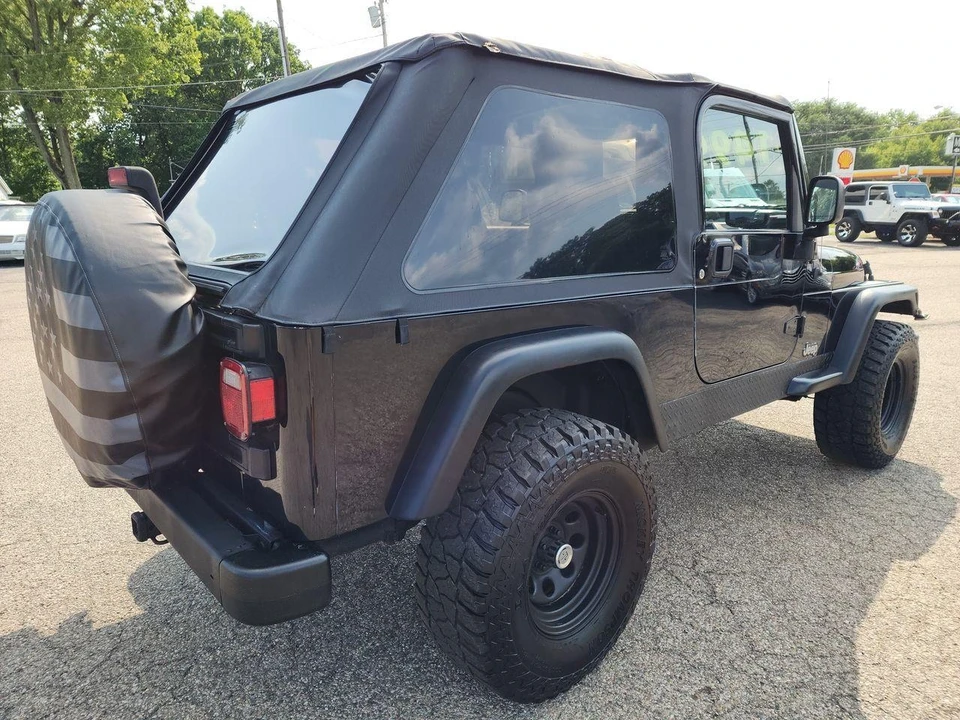 2004 Jeep TJ Wrangler - Image 2 of 12