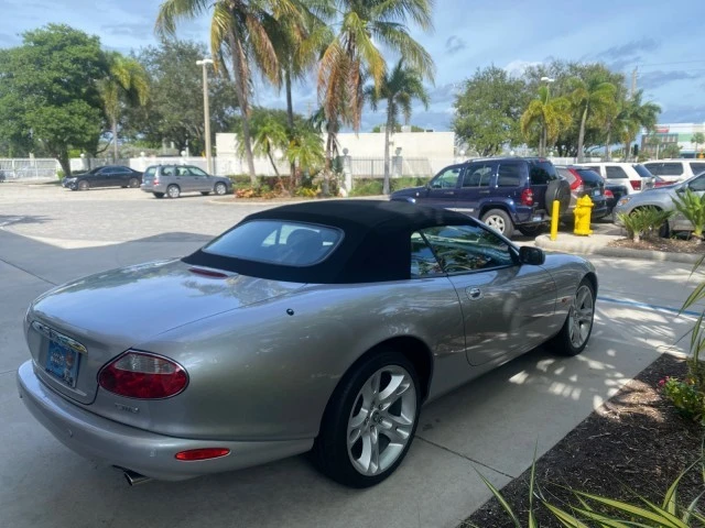 2004 Jaguar X100 XK8 - Image 8 of 21