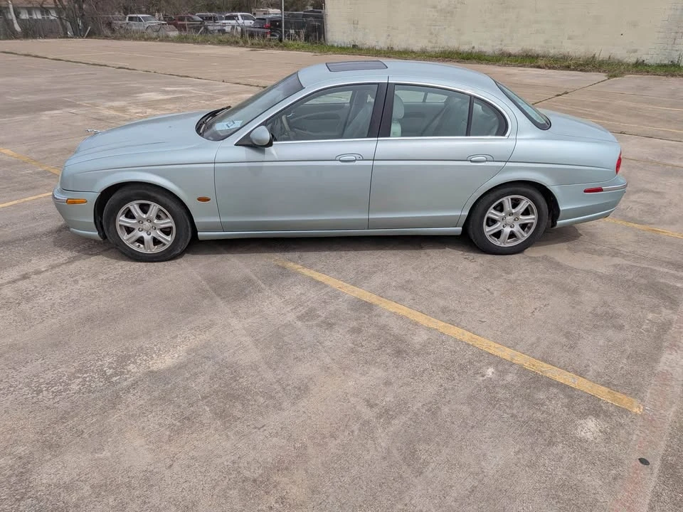 2004 Jaguar S-Type 2nd Gen - Image 3 of 10