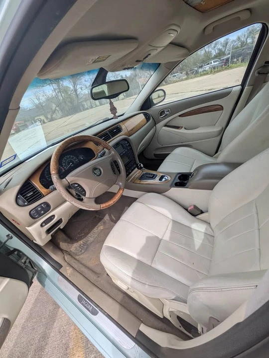 2004 Jaguar S-Type 2nd Gen - Image 8 of 10