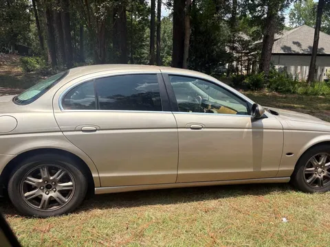 2004 Jaguar S-Type 2nd Gen - Image 2 of 3