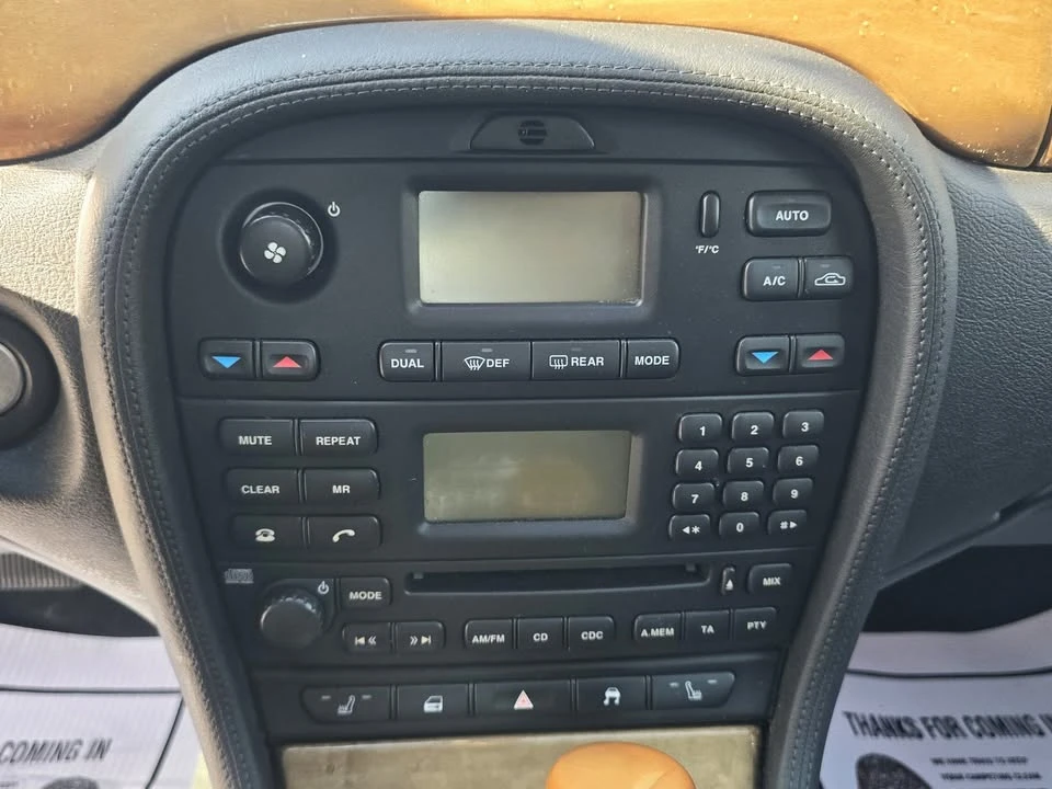 2004 Jaguar S-Type 2nd Gen - Image 15 of 20