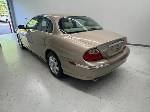 2004 Jaguar S-Type 2nd Gen - Image 3 of 13
