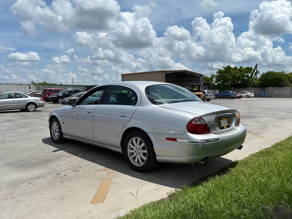 2004 Jaguar S-Type 2nd Gen - Image 5 of 12
