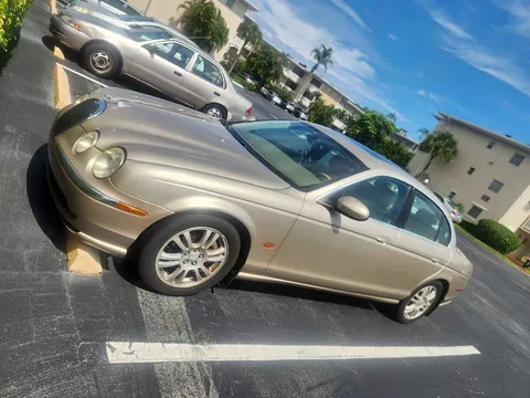 2004 Jaguar S-TYPE Sedan 4D