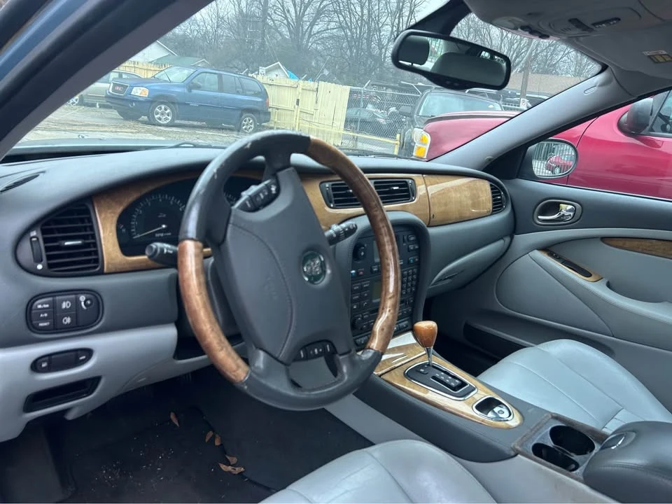 2004 Jaguar S-Type 2nd Gen - Image 5 of 8