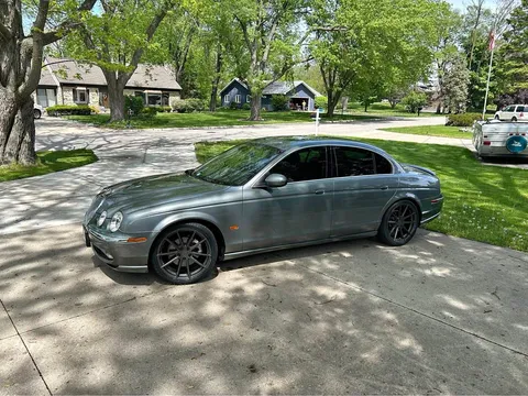 2004 Jaguar S-TYPE V6 Sedan 4D