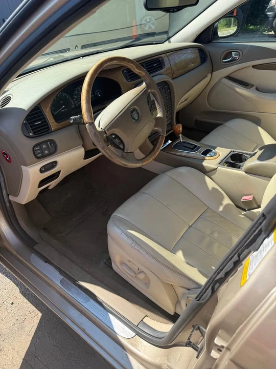 2004 Jaguar S-Type 2nd Gen - Image 11 of 11
