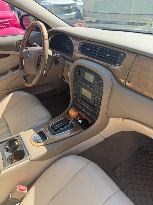 2004 Jaguar S-Type 2nd Gen - Image 10 of 11