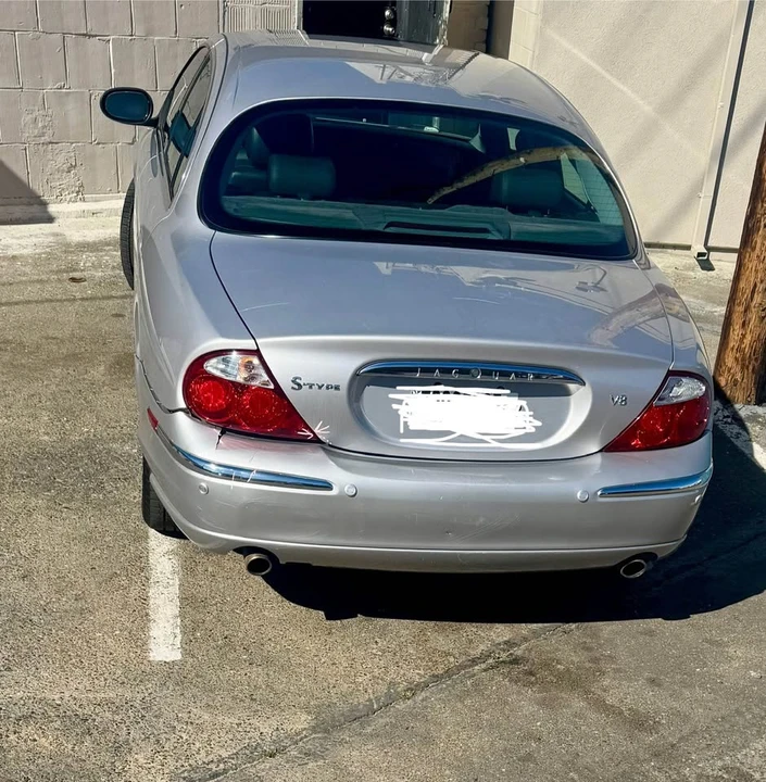 2004 Jaguar S-Type 2nd Gen - Image 4 of 7