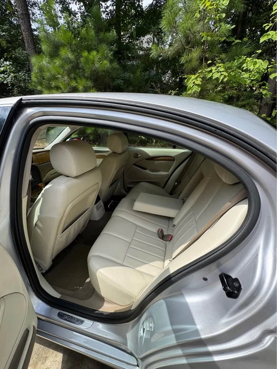 2004 Jaguar S-Type 2nd Gen - Image 6 of 10