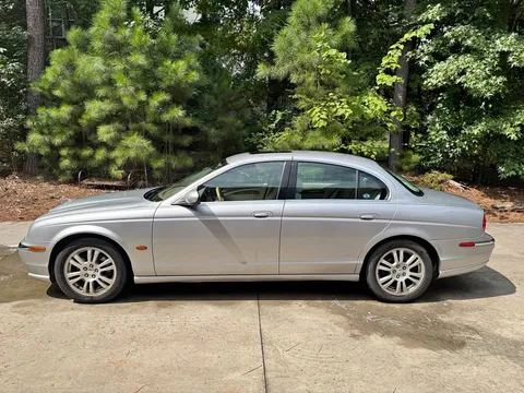 2004 Jaguar S-TYPE V8 Sedan 4D