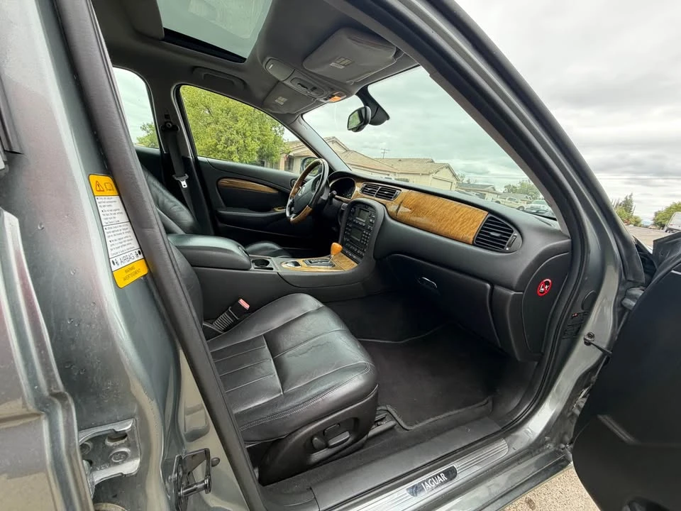 2004 Jaguar S-Type 2nd Gen - Image 13 of 18