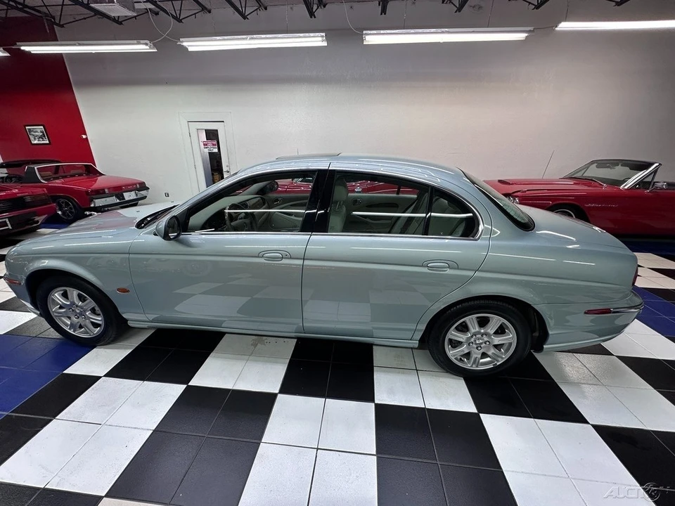 2004 Jaguar S-Type 2nd Gen - Image 13 of 21