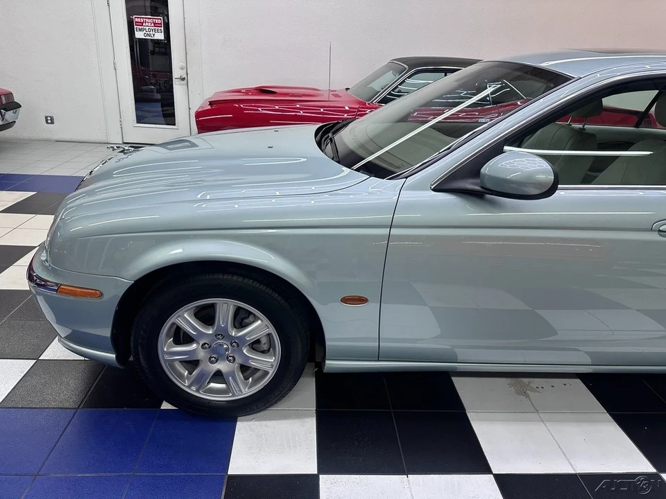 2004 Jaguar S-Type 2nd Gen - Image 11 of 21
