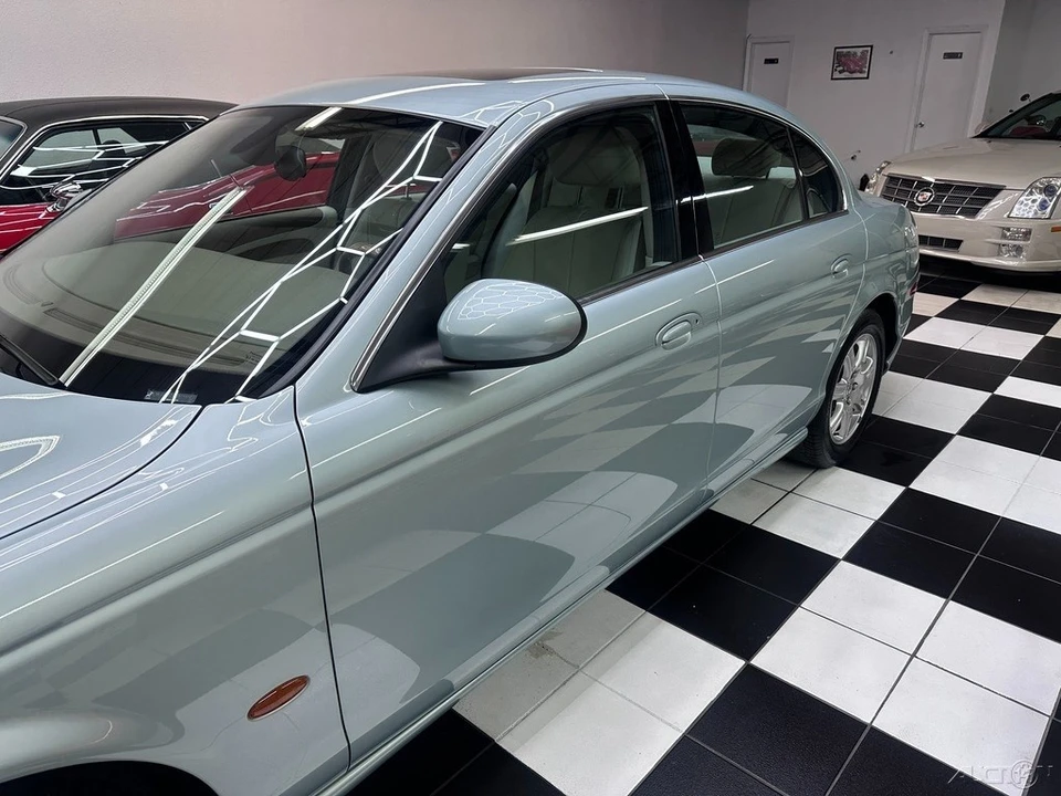 2004 Jaguar S-Type 2nd Gen - Image 10 of 21