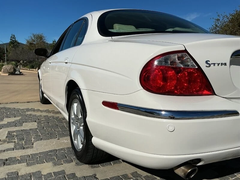 2004 Jaguar S-Type 2nd Gen - Image 14 of 21