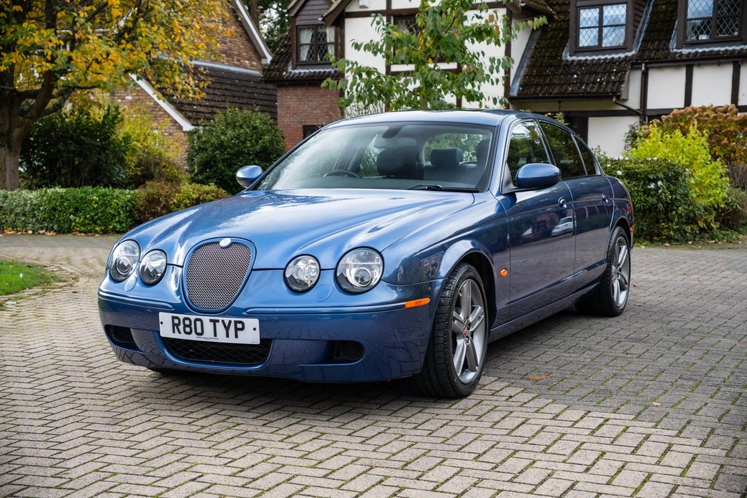2004 Jaguar S-Type 2nd Gen - Image 2 of 30