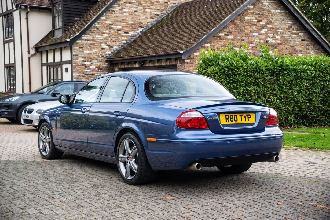 2004 Jaguar S-Type 2nd Gen - Image 13 of 30