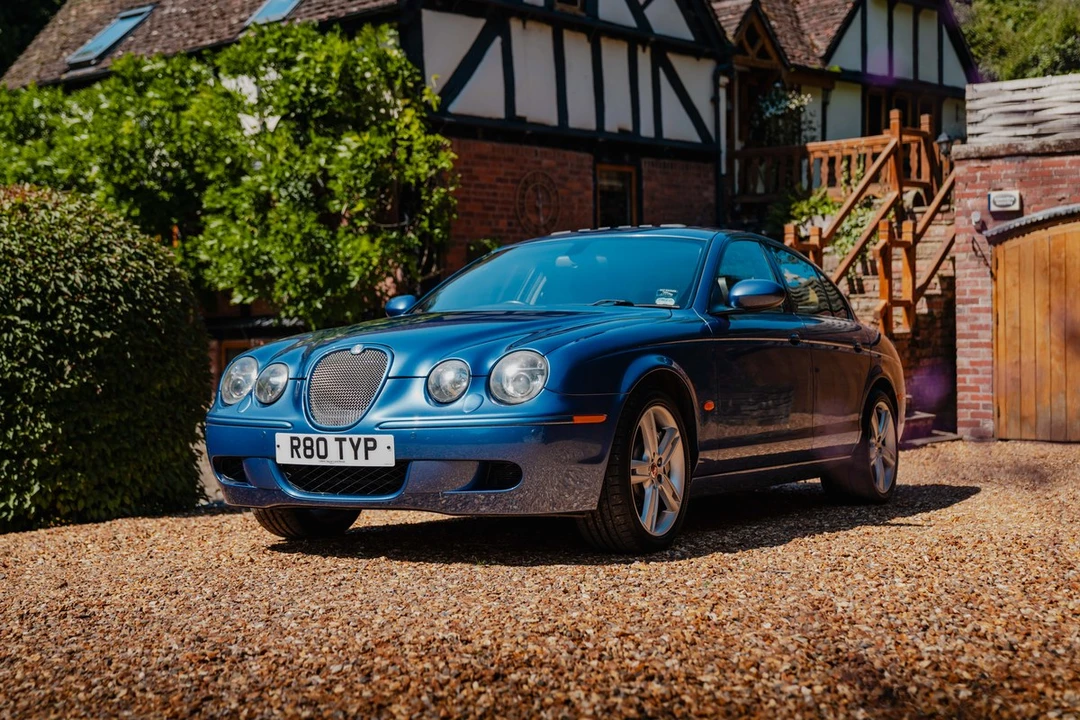 2004 Jaguar S-Type 2nd Gen - Image 3 of 30