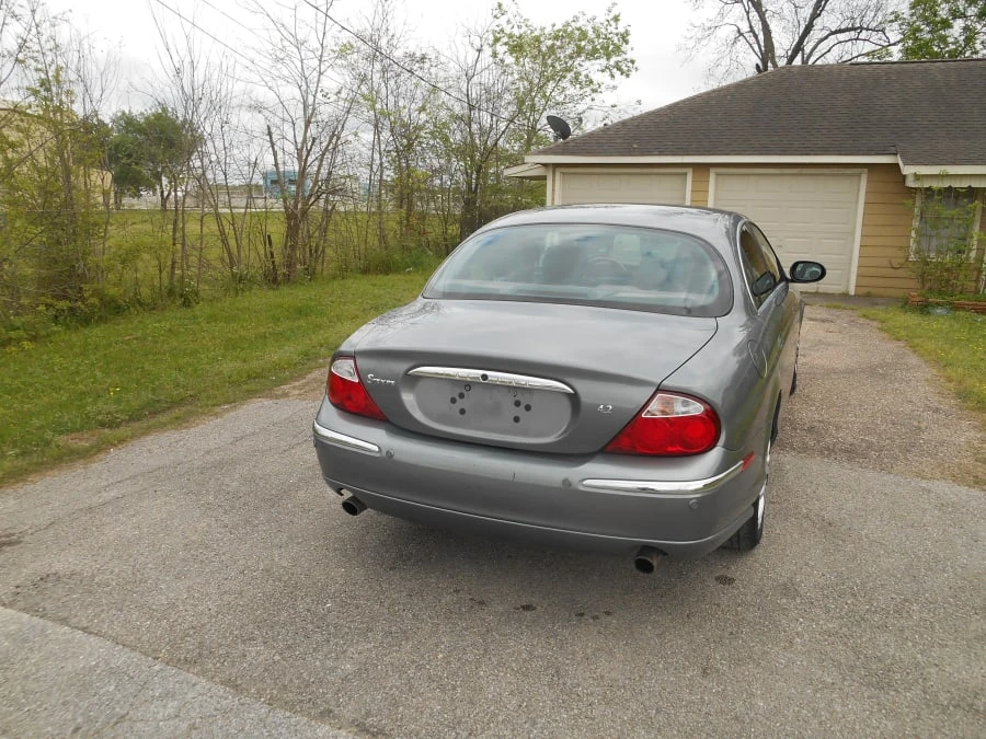 2004 Jaguar S-Type 2nd Gen - Image 3 of 9